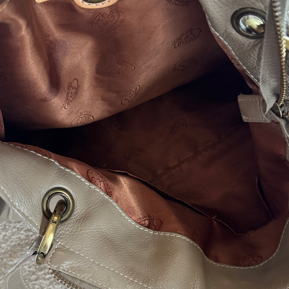 Avorio Italy Beige Leather Shoulder Bag - Picture 6 of 6